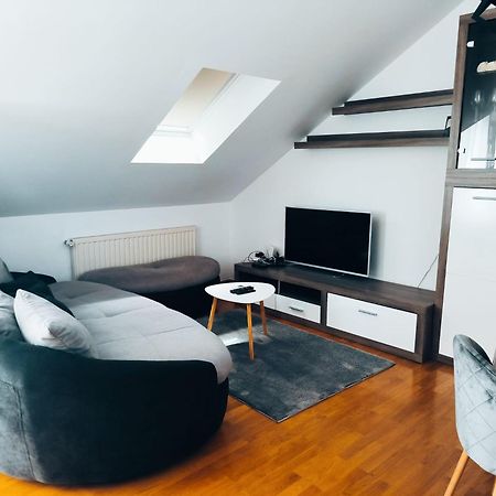 Apartman Jurak Zaprešić Екстериор снимка